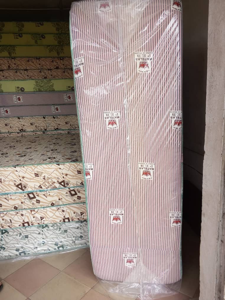Détail d'un matelas PEB 3